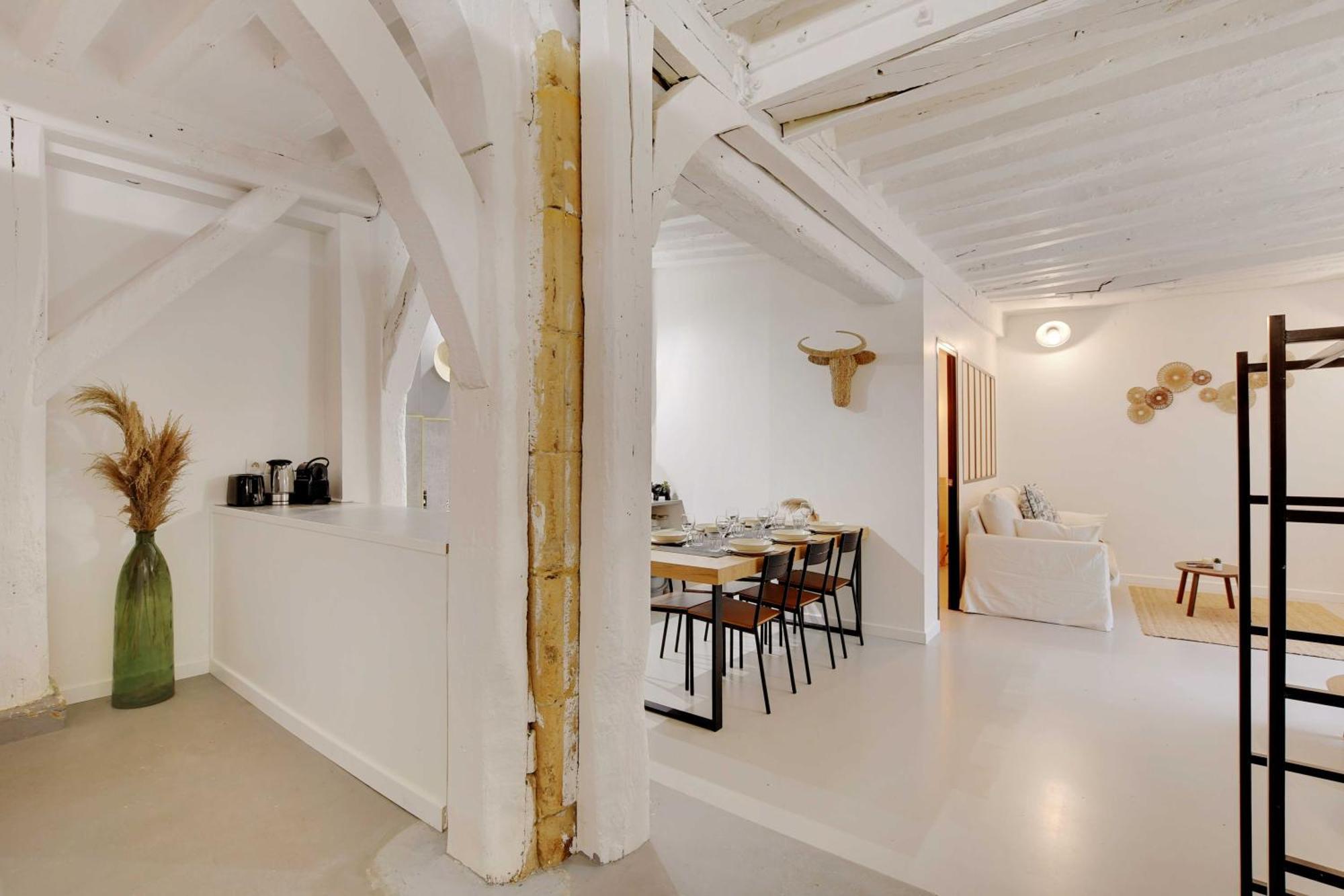 Apartment Elegant -2br-4p- Le Marais Paris
