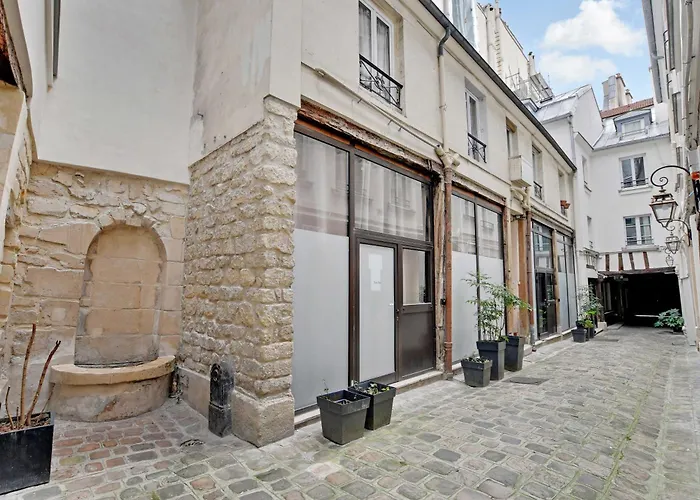 Elegant Apartment -2Br-4P- Le Marais