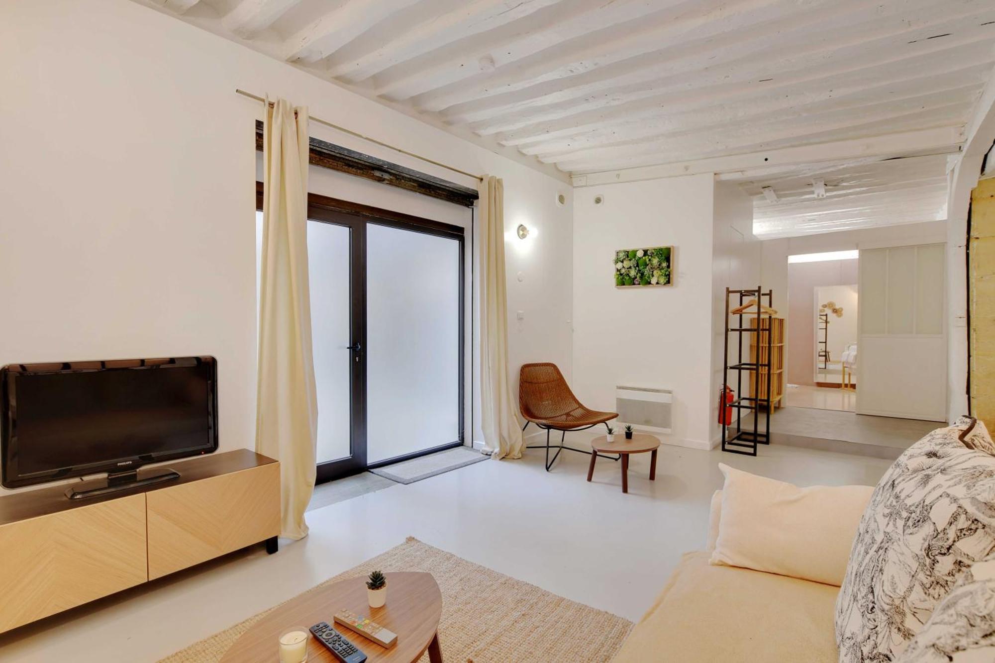 Elegant -2br-4p- Le Marais * Paris